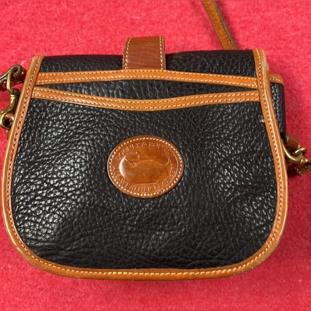 Dooney & Bourke Vintage Equestrian Black Saddle Bag Crossbody purse handbag - Picture 10 of 10